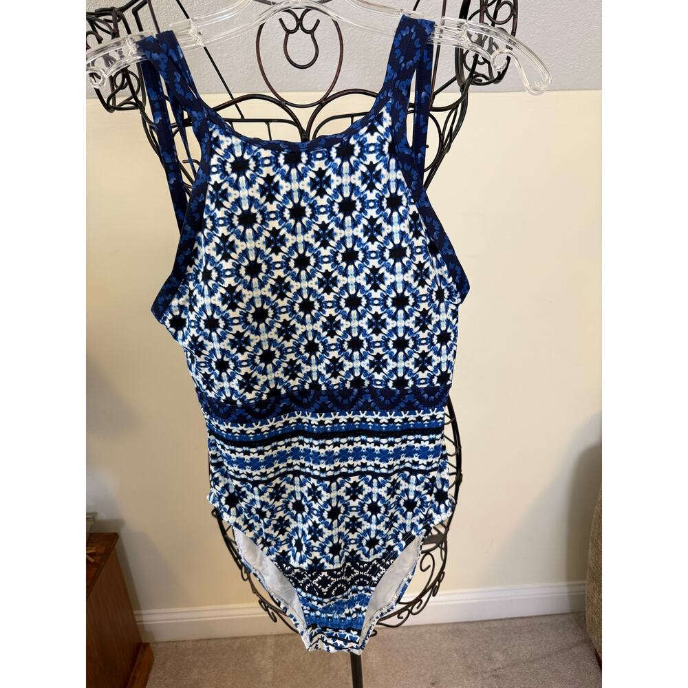 Tommy Bahama one piece size 6 swimsuit blue geometric pattern high neckline